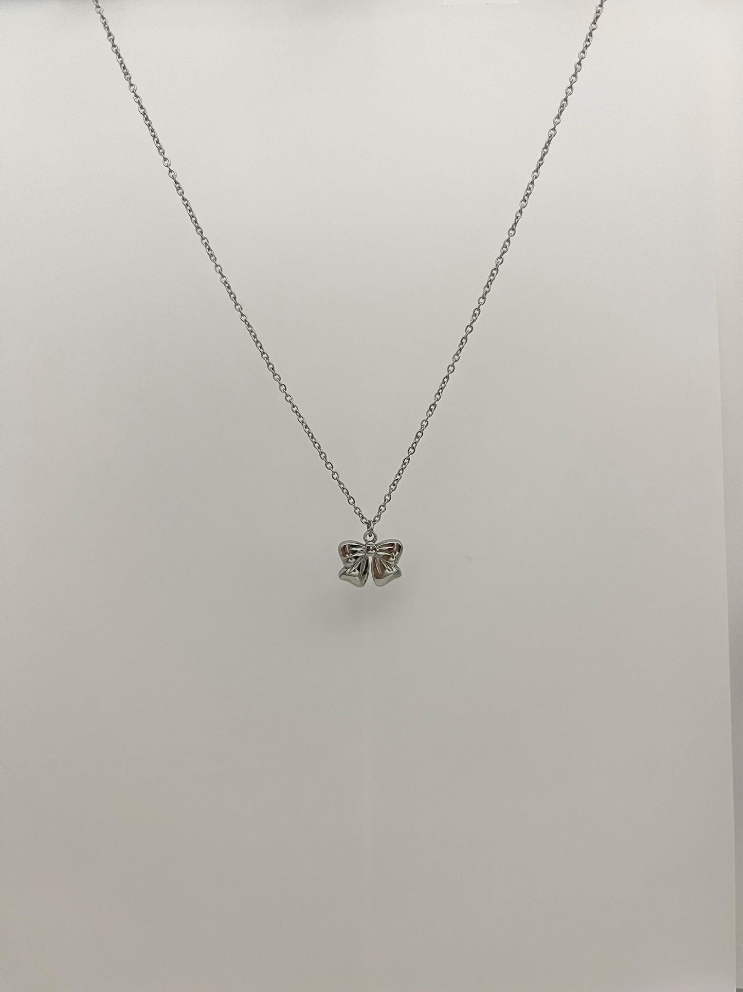 Simple Silver Bow Necklace