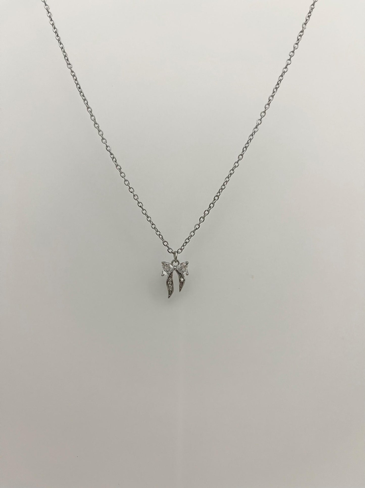 Dainty Silver Bow Necklace