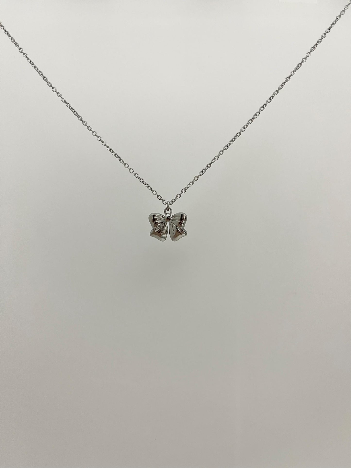 Simple Silver Bow Necklace