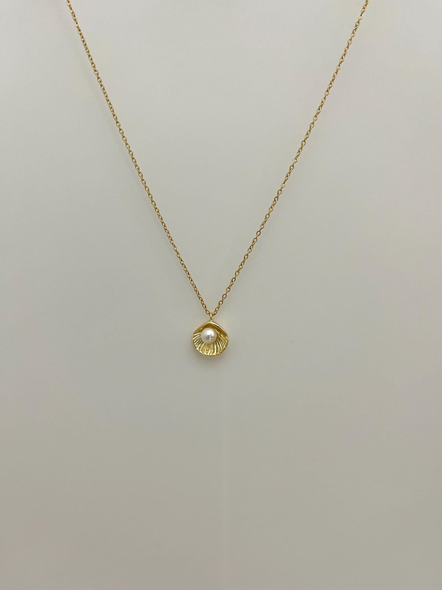 Gold Mother of Pearl Necklace