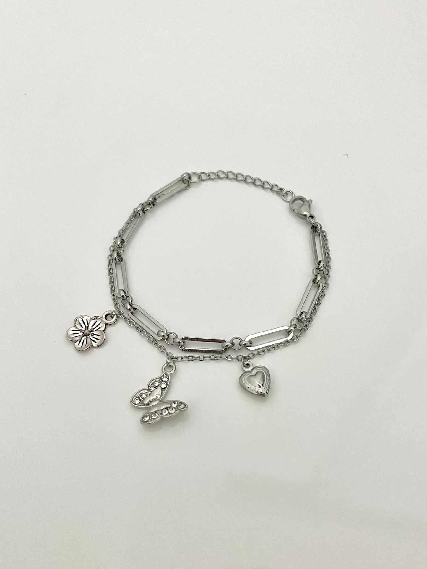 A GIRLS WORLD BRACELET