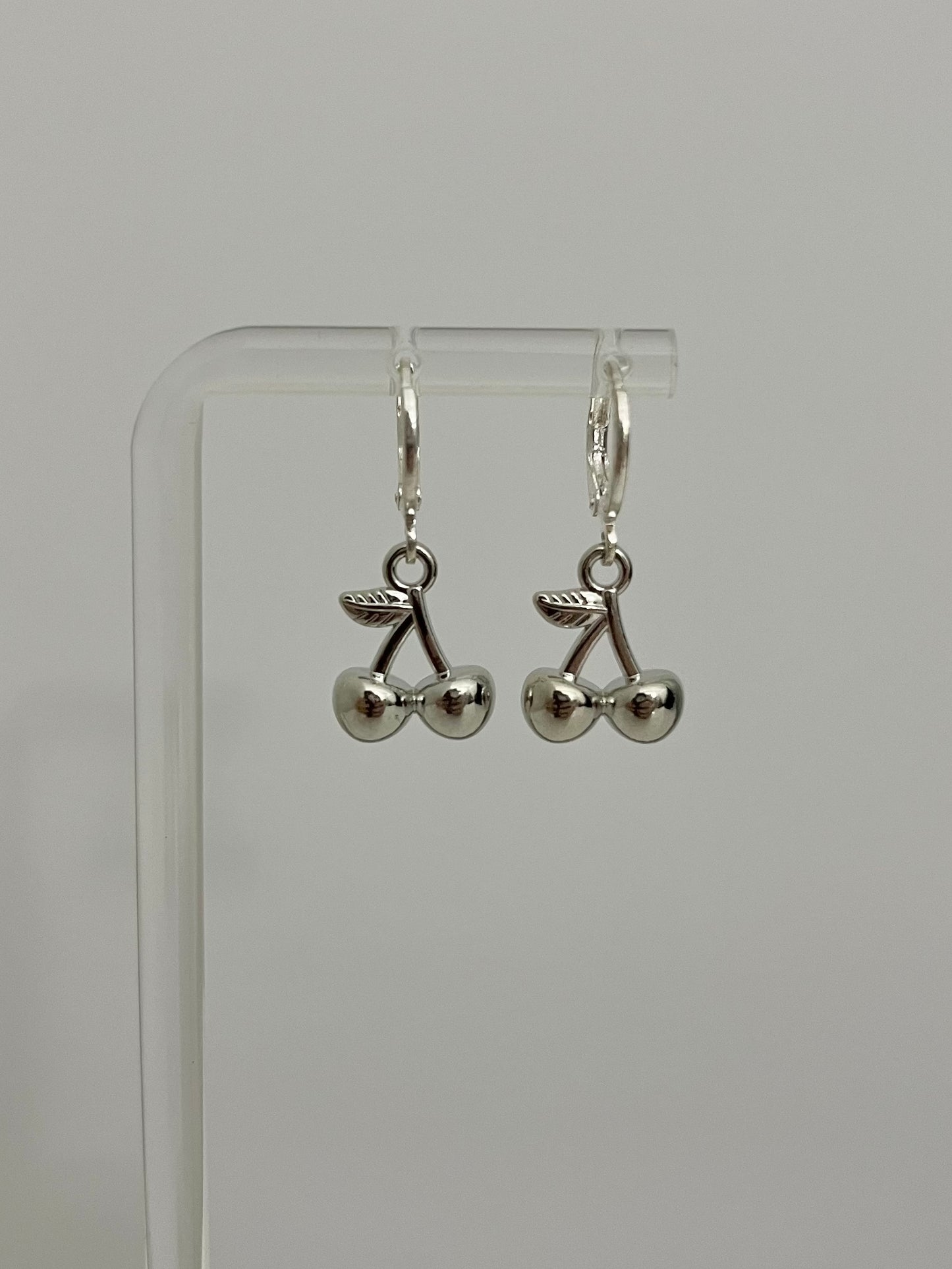 SILVER CHERRY EARRING