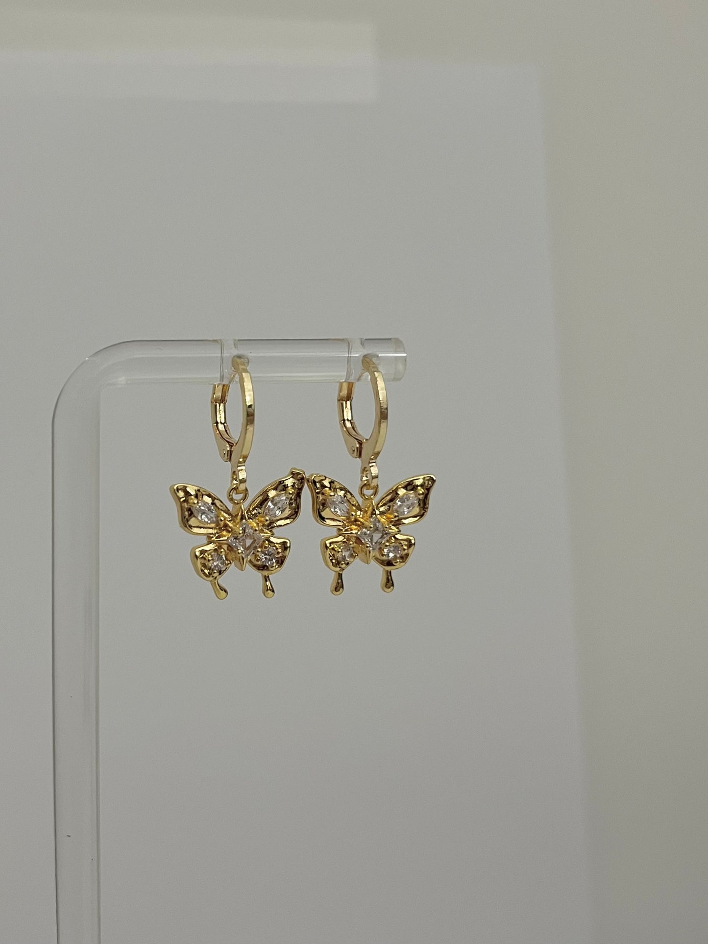 GOLD CRYSTAL BUTTERFLY EARRING